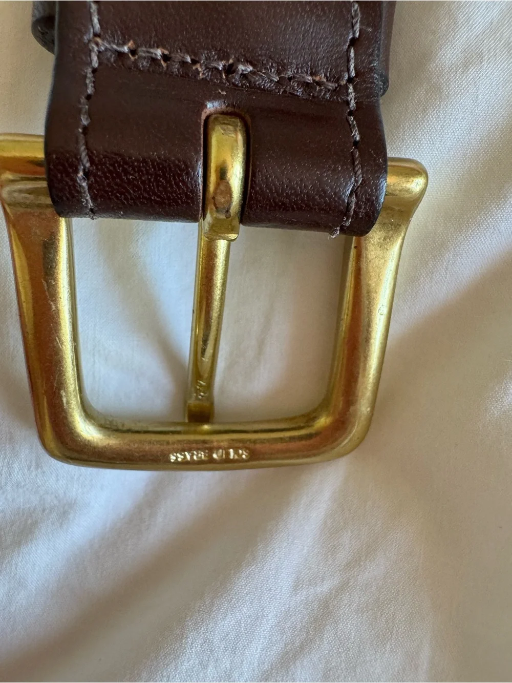 Vineyard Vines Men’s Belt Size 38 silk Belt Sailboats Red Leather Trim